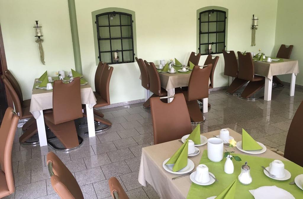 Hotel Zur Buche Bockhorn  Bagian luar foto